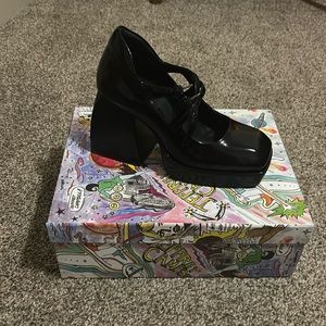 Jeffery Campbell corgi heels